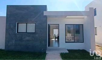 Foto de inmueble en 2 #172, Col. Gran San Pedro Cholul C.P. 97305, Mérida
