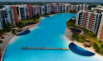 Foto de inmueble en AV LA RIOJA, Col. Dream Lagoons C.P. 77535, Benito Juárez