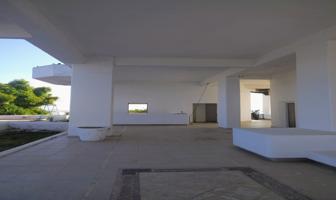 Foto de inmueble en Las Playas, 39390 Acapulco de Juárez, Gro., Col. Península de las Playas C.P. 39390, Acapulco de Juárez