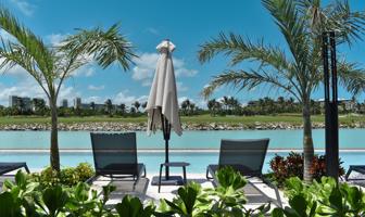 Foto de inmueble en Av. Puerto San Blás, Puerto Cancún, Puerto Juarez, Zona Hotelera, 77500 Cancún, Q.R., Col. Cancún Centro C.P. 77500, Benito Juárez