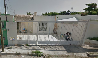 Foto de inmueble en Calle 57ᴮ 307 #307, Col. El Conquistador C.P. 97203, Mérida