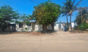 Foto de inmueble en C. Rio Uxpanapa, 96360 Nanchital de Lázaro Cárdenas del Río, Ver., Col. Los Pinos C.P. 96360, Nanchital de Lázaro Cárdenas del Río