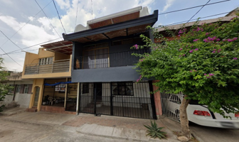 Foto de inmueble en Calle Teodomiro Manzano, Col. Balcones Del 4 C.P. 44984, Guadalajara