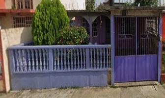 Foto de inmueble en Ángel R. Cabada, Ver., Col. La Esperanza C.P. 95848, Angel R. Cabada