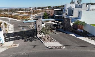 Foto de inmueble en Paseo de Zinnia Pte., 76269 Santiago de Querétaro, Qro., Col. Zizana C.P. 76269, El Marqués