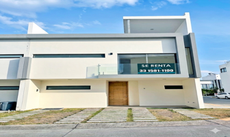 Foto de inmueble en Blvrd Bosques de Sta Anita, Bosques de Santa Anita, 45645 Bosques Santa Anita, Jal. #s/n, Col. Triventi Residencial C.P. 45645, Tlajomulco de Zúñiga