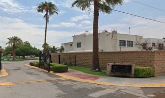 Foto de inmueble en Cto. Las Palmas II 14, Quintas Campestres los Laureles, 27053 Torreón, Coah. #14, Col. Quinta Álamos C.P. 27053, Torreón
