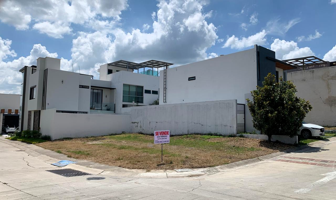 Foto de inmueble en Av. P.º de los Emperadores 780, 45134 Zapopan, Jal. #780, Col. Valle Imperial C.P. 45134, Zapopan