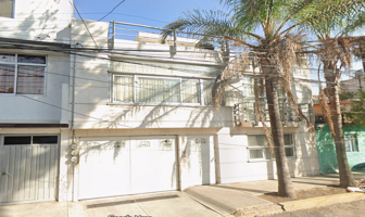 Foto de inmueble en Rosita Alvírez 112, Benito Juárez, 57000 Cdad. Nezahualcóyotl, Méx. #112, Col. Aurora Tercera Sección (Benito Juárez) C.P. 57000, Nezahualcóyotl