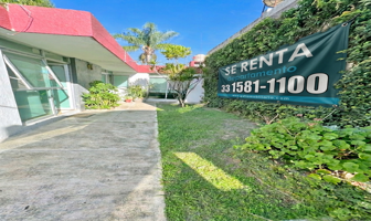 Foto de inmueble en Cvln. Sur, Las Fuentes, Zapopan, Jal. #s/n, Col. Chapalita Inn C.P. 45010, Zapopan