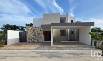 Foto de inmueble en 31 #128, Col. Cholul C.P. 97305, Mérida