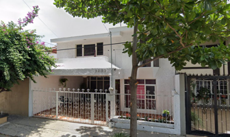 Foto de inmueble en C. Jesús Galindo y Villa 3237, Jardines de la Paz, 44860 Guadalajara, Jal. #3237, Col. Jardines de La Paz C.P. 44860, Guadalajara
