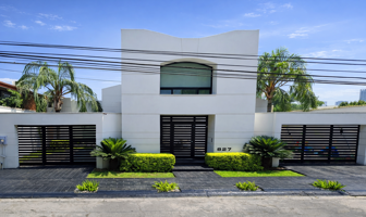 Foto de inmueble en Valle de Santa Engracia, 66268 San Pedro Garza García, N.L., Col. Valle de Santa Engracia C.P. 66268, San Pedro Garza García