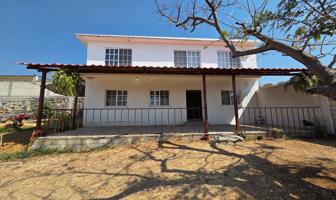 Foto de inmueble en 62520 Tepoztlán, Morelos, Col. Chisco C.P. 62525, Tepoztlán