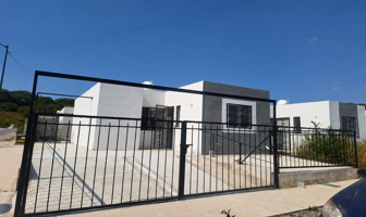Foto de inmueble en Azmon, 45427 Puente Grande, Jal., Col. El Jordan C.P. 45427, Tonalá Foto de inmueble en Azmon, 45427 Puente Grande, Jal., Col. El Jordan C.P. 45427, Tonalá