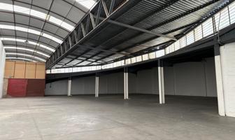 Foto de inmueble en Av. Paseo Tollocan, Santa Ana Tlapaltitlán, Toluca de Lerdo, Méx., Col. Santa Ana Tlapaltitlán C.P. 50160, Toluca