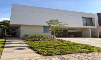 Foto de inmueble en C. Río Magallanes, 45019 Zapopan, Jal. #208, Col. Arauca II C.P. 45019, Zapopan