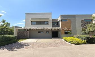 Foto de inmueble en Blvd. Altozano, 76237 Santiago de Querétaro, Qro., Col. San Pedrito el Alto (El Obraje) C.P. 76237, Querétaro