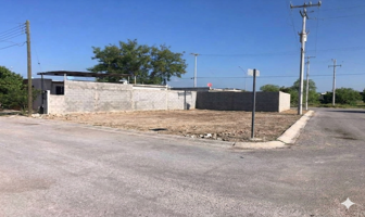 Foto de inmueble en Real de las Sabinas, Cdad. Sabinas Hidalgo, N.L. #s/n, Col. Pablo Santos C.P. 65210, Sabinas Hidalgo
