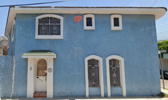 Foto de inmueble en Tulipanes 214, Prados de La Capilla, 76176 Santiago de Querétaro, Qro. #214, Col. Prados de La Capilla C.P. 76176, Querétaro