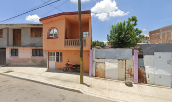 Foto de inmueble en San Vicente 1221, San Martin de Porres, 36558 Irapuato, Gto. #1221, Col. San Martín de Porres C.P. 36558, Irapuato