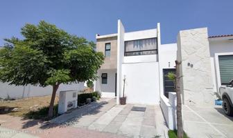 Foto de inmueble en 76246 Cdad. Maderas, Qro., Col. Ciudad Maderas C.P. 76246, El Marqués