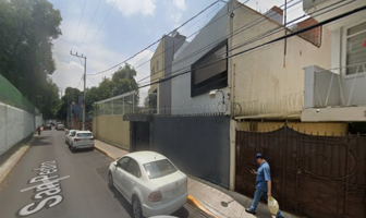 Foto de inmueble en San Pedro, Del Carmen, 04100 Ciudad de México, CDMX, Col. Del Carmen C.P. 04100, Coyoacán