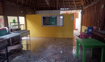Foto de inmueble en Av. Coba, Col Huracanes, Tulum, Q.R., Col. Tulum Centro C.P. 77760, Tulum