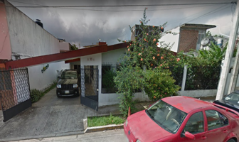 Foto de inmueble en Calle Emilio Carranza 99 #99, Col. José Cardel C.P. 91030, Xalapa