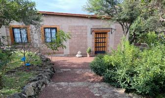 Foto de inmueble en Tepochotitlá #s/n, Col. Santo Domingo Ocotitlán C.P. 62524, Tepoztlán