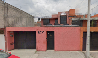 Foto de inmueble en Cereales 27 #27, Col. Valle del Sur C.P. 09819, Iztapalapa
