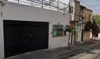 Foto de inmueble en C. Porvenir 293, De Santa María, 45500 San Pedro Tlaquepaque, Jal. #293, Col. Tlaquepaque Centro C.P. 45500, San Pedro Tlaquepaque