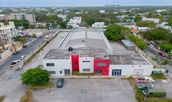 Foto de inmueble en Calle 55 Nte, Ejidal, 77712 Playa del Carmen, Q.R., Col. Ejidal C.P. 77712, Solidaridad