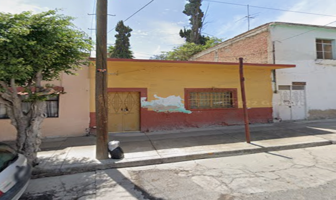 Foto de inmueble en Santo Domingo 214, Obrera, 37340 León de los Aldama, Gto. #214, Col. Obrera C.P. 37340, León