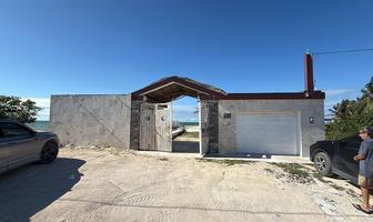 Foto de inmueble en calle 5, Col. Chuburna Puerto C.P. 97336, Progreso