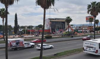 Foto de inmueble en 5 de Febrero, Col. Las Campanas C.P. 76010, Querétaro