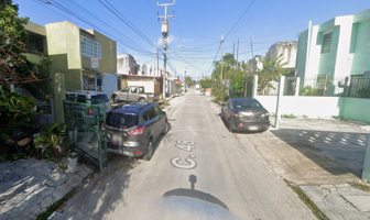 Foto de inmueble en C. 48 Supermanzana 93, Cancún, Q.R. #00Int. 00, Col. Prado Norte (Supermanzana 256) C.P. 77539, Benito Juárez