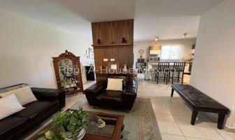 Foto de inmueble en Paseos de Zakia Pte., 76269 Santiago de Querétaro, Qro., Col. Zakia C.P. 76269, El Marqués