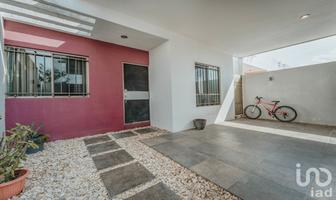 Foto de inmueble en 53 #998, Col. Las Américas C.P. 97302, Mérida