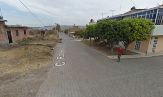 Foto de inmueble en priv.Jacarandas 10, Pinos, 59375 La Piedad de Cabadas, Mich. #1, Col. Los Pinos C.P. 59375, La Piedad