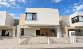 Foto de inmueble en Jardines del Lago, Juárez, Chih., Col. Puerta de Hierro 1 y 2 C.P. 32616, Juárez