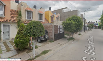 Foto de inmueble en C. Orden del Carmen 111, 37299 León de los Aldama, Gto. #111, Col. Mezquital del Carmen C.P. 37299, León