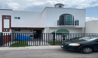 Foto de inmueble en C. Cam. Real 400-34, 76903 Candiles, Qro. #400, Col. Residencial Andrea C.P. 76903, Corregidora