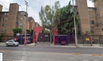 Foto de inmueble en 19 de Septiembre, Leyes de Reforma 3ra Secc, 09319 Ciudad de México, CDMX, Col. Cuchilla del Moral C.P. 09319, Iztapalapa