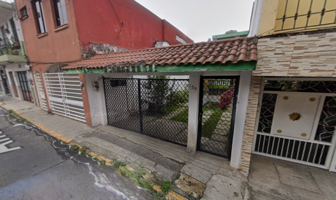 Foto de inmueble en C. José María Alfaro 138, Zona Centro, Centro, 91000 Xalapa-Enríquez, Ver. #138, Col. Xalapa Enríquez Centro C.P. 91000, Xalapa