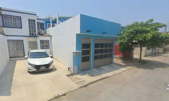 Foto de inmueble en Catamaran, 96536 Puerto Esmeralda, Ver., Col. La Guadalupana C.P. 96536, Coatzacoalcos