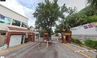 Foto de inmueble en P.º de Las Serenas Supermanzana 523, San Gerónimo, 77533 Cancún, Q.R., Col. Residencial Caracol C.P. 77533, Benito Juárez