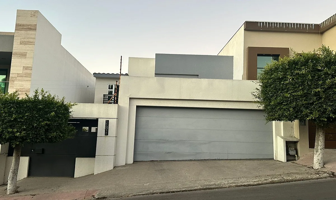 Foto de inmueble en Hacienda Agua Caliente, 22030 Tijuana, B.C., Col. Hacienda Agua Caliente C.P. 22030, Tijuana