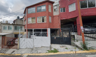 Foto de inmueble en Letoile, Col. Lomas Boulevares C.P. 54020, Tlalnepantla de Baz