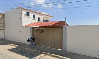Foto de inmueble en Cdad. Guzmán 46, Miguel Hidalgo, 45186 Zapopan, Jal. #46, Col. Lomas Del Refugio C.P. 45186, Zapopan